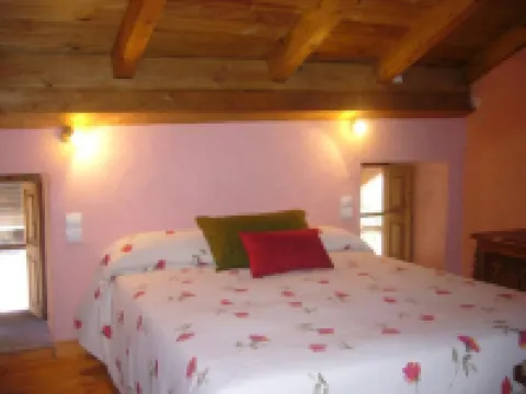 House with large garden in small village, Tedejo, Folgoso de la Ribera León