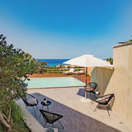 Pater Meus Suites