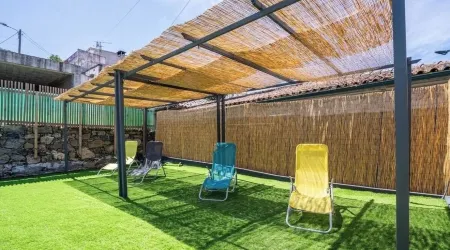 Casa no Coração do Douro com Piscina Отели в г. Армамар