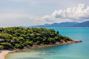 รูปภาพของ3 Bed/4 Bath BEACHSIDE VILLA with SEA and SUNSET VIEWS, 150 meters walk to BEACH