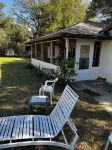 Charming studio with AC and WiFi in fabulous Alachua