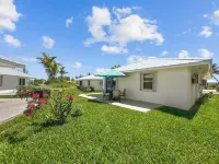 Pet Friendly, Golf Cart Included, Exuma Villa, Treasure Cay, Bahamas Hotels in Great Abaco