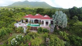 Ocean View villa. 5 min drive to 4 seasons and beach