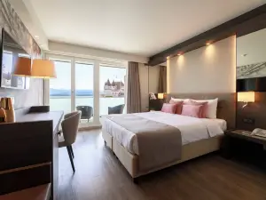 Ambassador Boutique Hotel