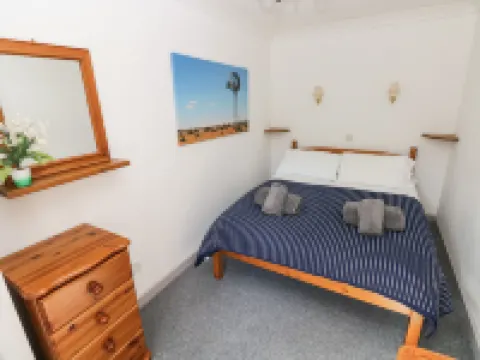 Corner Cottage