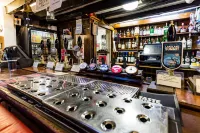 The Britannia Inn - bar