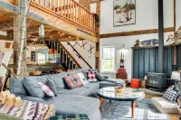 True North Farm House - Historic Family Home - 3-Star