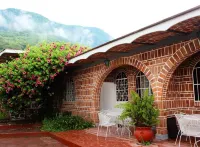Mama Chuy Hotel & Villas Hotel a San Juan Cosala