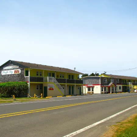 Pacific City Inn