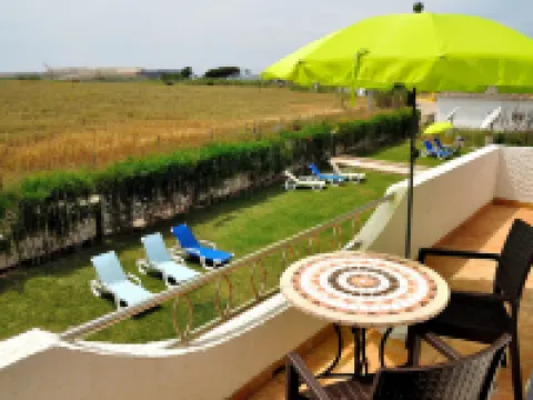 Tonel Apartamentos Turisticos Hotels in Sagres