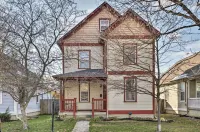 Cozy Downtown Escape - Bungalows