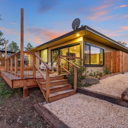 Private Pool & Large Deck: Modern Cotati Villa!