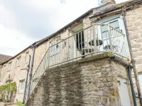 In & Out Cottage Hotels in Middleham