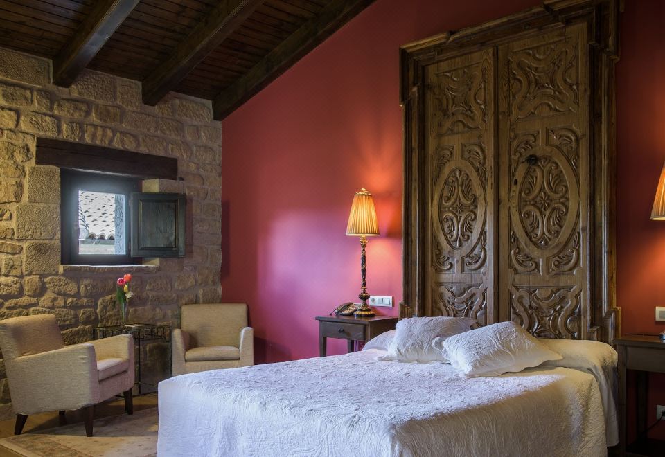 El Peiron - Housity