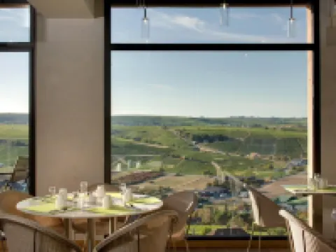 Le Panoramic Hotels in Sancerre