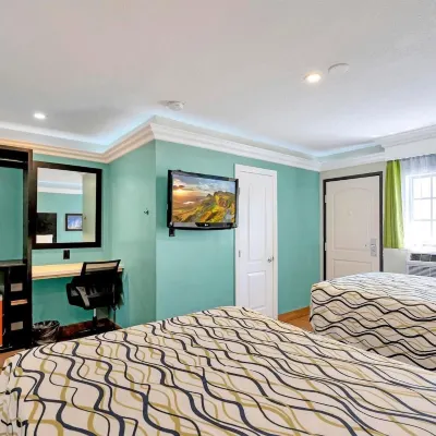 Mid City Inn Отели рядом с достопримечательностью «Студия "Сони Пикчерс"»