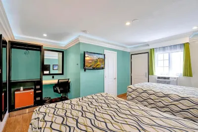 Mid City Inn Hotels near Los Angeles Center for Enriched Studies (LACES)