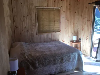 Los Quenes River Lodge Hotel a