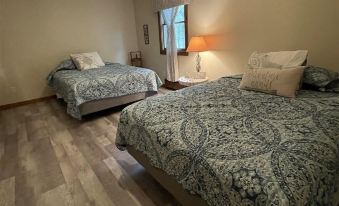 Camp Sandbar Limit 12 4 Bedroom Home by RedAwning