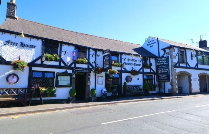 Ye Olde Cheshire Cheese Inn