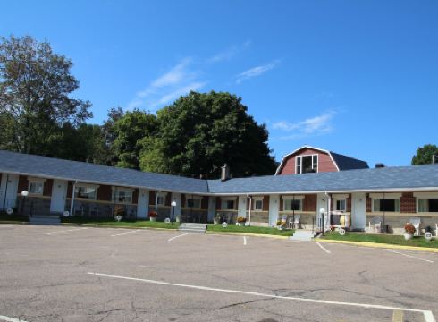 Hillside Inn Pembroke