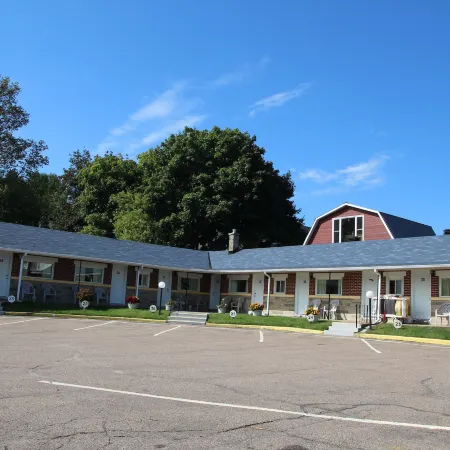 Hillside Inn Pembroke
