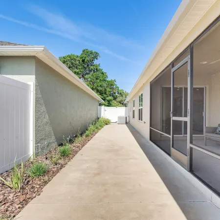 < 1 Mi to Brownwood Paddock Square: Home w/ Patio!