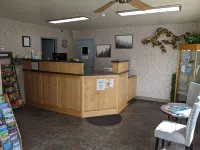 Hi-Lo Motel, Cafe and RV Park Hotel di Weed
