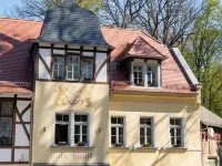 Apartment in the Meixmühle on Friedrichsgrund near Pillnitz Hotels near Castle Schönfeld