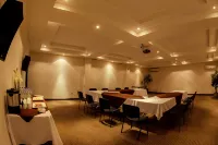 바로카스 호텔 & 스위트 피에드라스네그라스 호텔