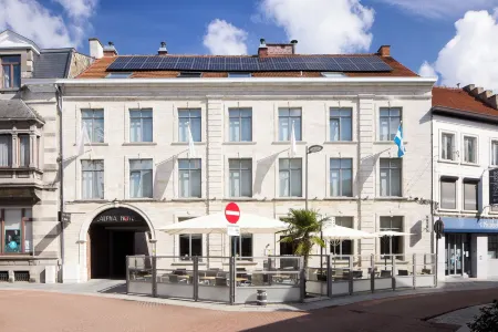 Alpha Hotel and Aparthotel Отели в г. Линтер