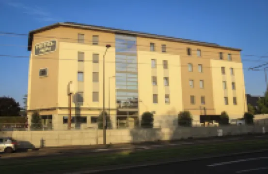 H24 Hotel