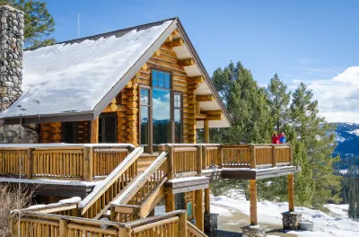 Lone Mountain Ranch Hotels near Solace Spa