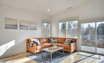Stunning Stevenson Retreat w/ Mountain Views!