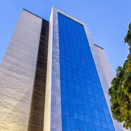 Hotel Vivenzo Savassi Belo Horizonte Отели рядом с достопримечательностью «Площадь Савасси»