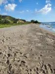 Sonido Del Mar, Island Retreat, 9 minute walk to the beach