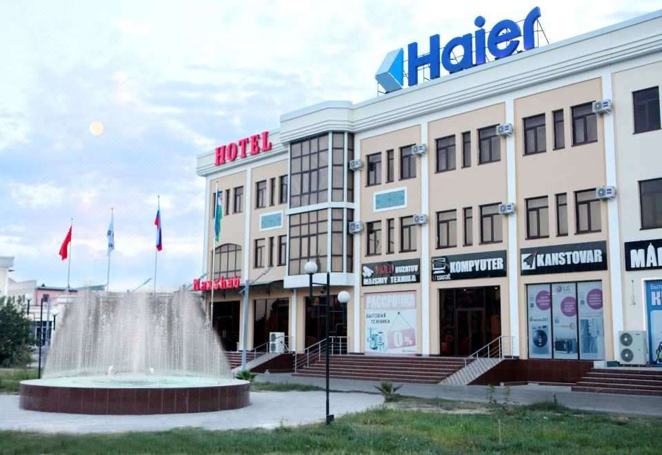 hotel overview picture