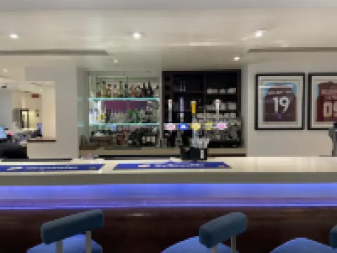 홀리데이 인 익스프레스 번리 M65 정션 10