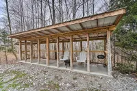 Cozy Tennessee Cabin Rental - 1 Mi to Lake - 3-stjärniga