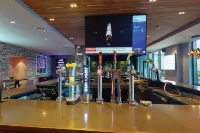 Village Hotel London Watford - bar