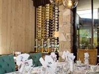 Wangshi China Palace Bed and Breakfast Hotels near Frontier City
