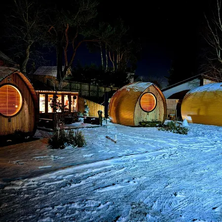 Eriskay Guest House and Aviemore Glamping