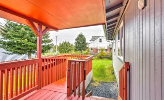 Walkable Sitka Getaway w/ Community Perks!
