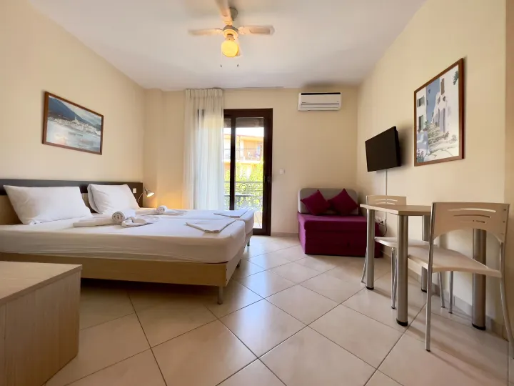 斯基亞索斯之夢公寓式酒店