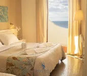 Hotel Sinuessa Terme فنادق في Baia Domizia