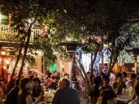 11NOLA Living In The Heart Of Many Attractions Hotels near Buddy Deuterive Park
