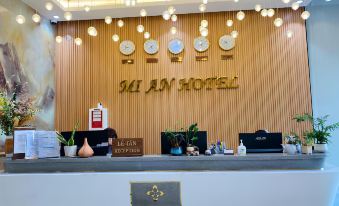 MiAn Hotel Danang - Infinity Pool