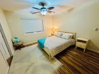 Charming & Central 2200 sq. feet house in Davis walking distance to everywhere