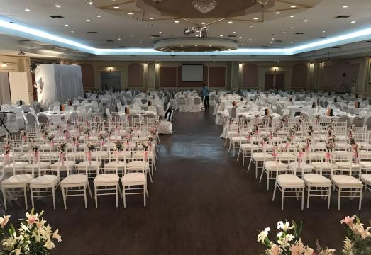 5. J P 에메랄드..