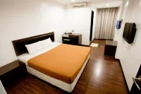 West Inn Motel Hotels in Kerian